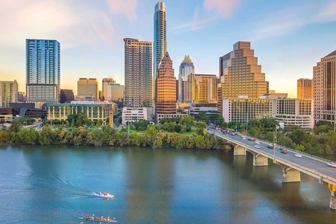 Should I Sell My House in Austin in 2023? We’ll Help You Decide