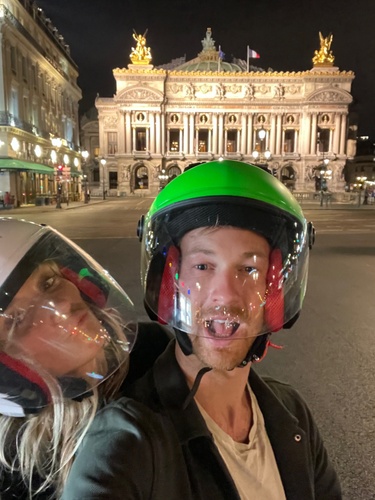 Paris is for lovers