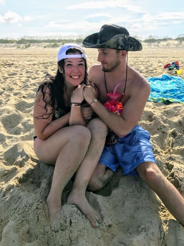 Jared and Michelle in Cape Hatteras during their first vacation together (right after Jared gave Michelle a friendship bracelet!)