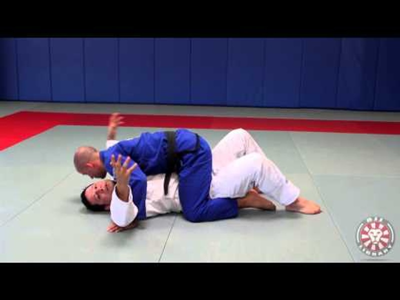 BJJ: Mount survival and mount elbow escape with Saulo Ribeiro