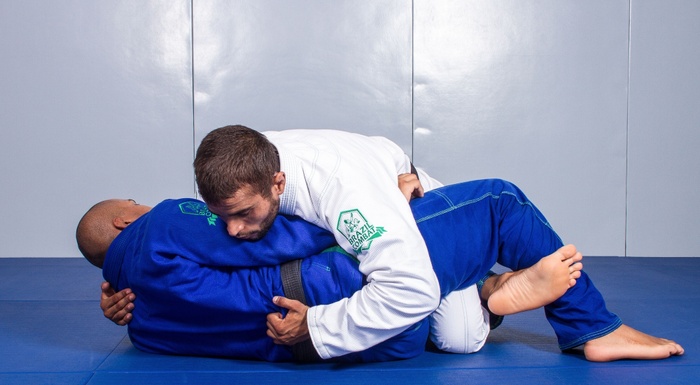 BJJ Techniques: Luan Carvalho teaches us how to apply a double attack on the legs
