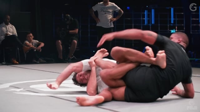 スポーツ・フィットネス Mastering Escapes, Counters & Defenses BJJ Escapes, Counters and Defenses - YouTube