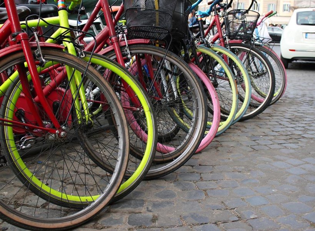FahrradVersteigerung vor der Radstation