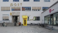 ZEITKAPSEL vor der TeLa Post in München-Giesing
