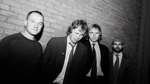 WORLD NEWS *Cologne Debut*