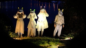 Climate Changes Everything --- Performative Stadtraumerkundung des Hafens in Köln-Mülheim