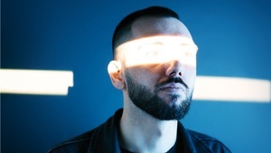 Timur Turga: Blind Date