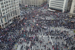 TEUTONISTAN: Die Mitte driftet nach rechts – Mehr Solidarität wagen!