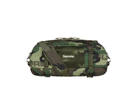 Supreme Duffle Bag Woodland Camo (FW21) | FW21 - KLEKT