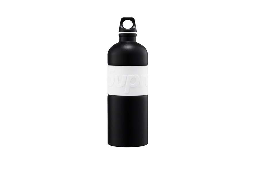 Supreme SIGG CYD 1L Water Bottle Black (SS19)
