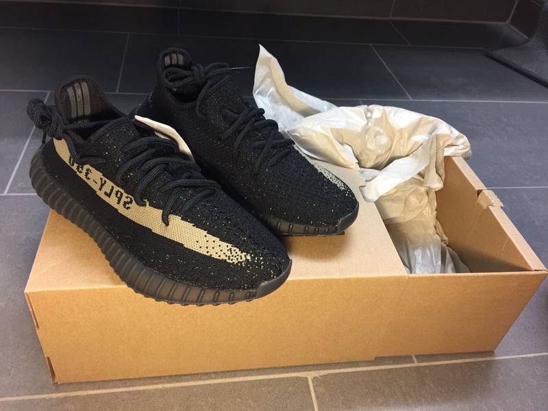 Photos Emerge of the Yeezy Boost 350 V2 Black Friday Releases