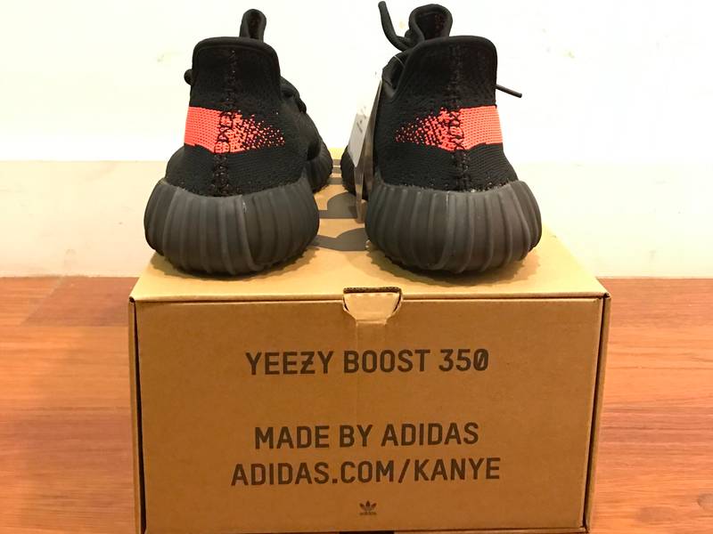 Adidas YEEZY Boost 350 v2 BLACK / RED BY 9612 Size 11.5 NEW