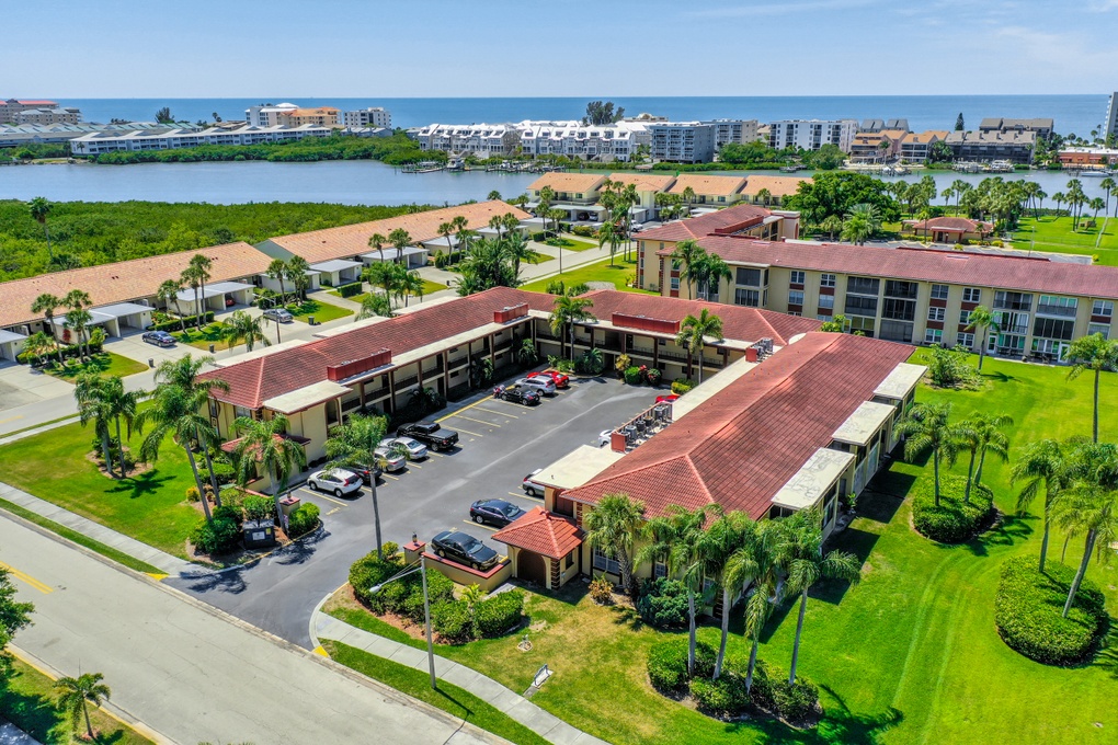 10190 Imperial Point Dr W 13 Largo, FL 33774 RP Funding Florida