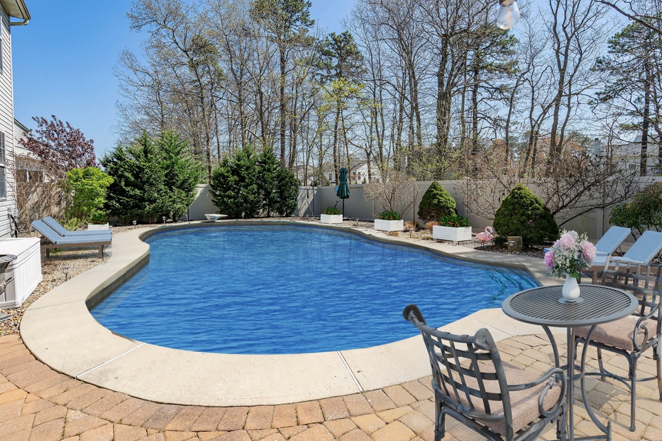 4 Beds 2.5Baths Bayville, 08721 Anita & Ken Jacobus Keller Williams