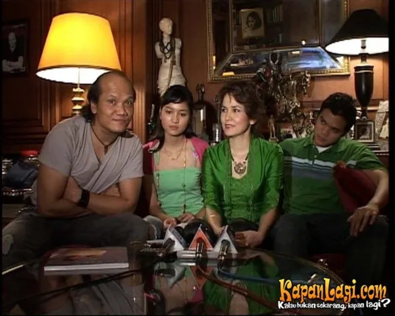 Jika Anda tidak melihat foto Adrie Subono, kemungkinan karena foto dengan nomor tersebut tidak tersedia di Kapanlagi.com™