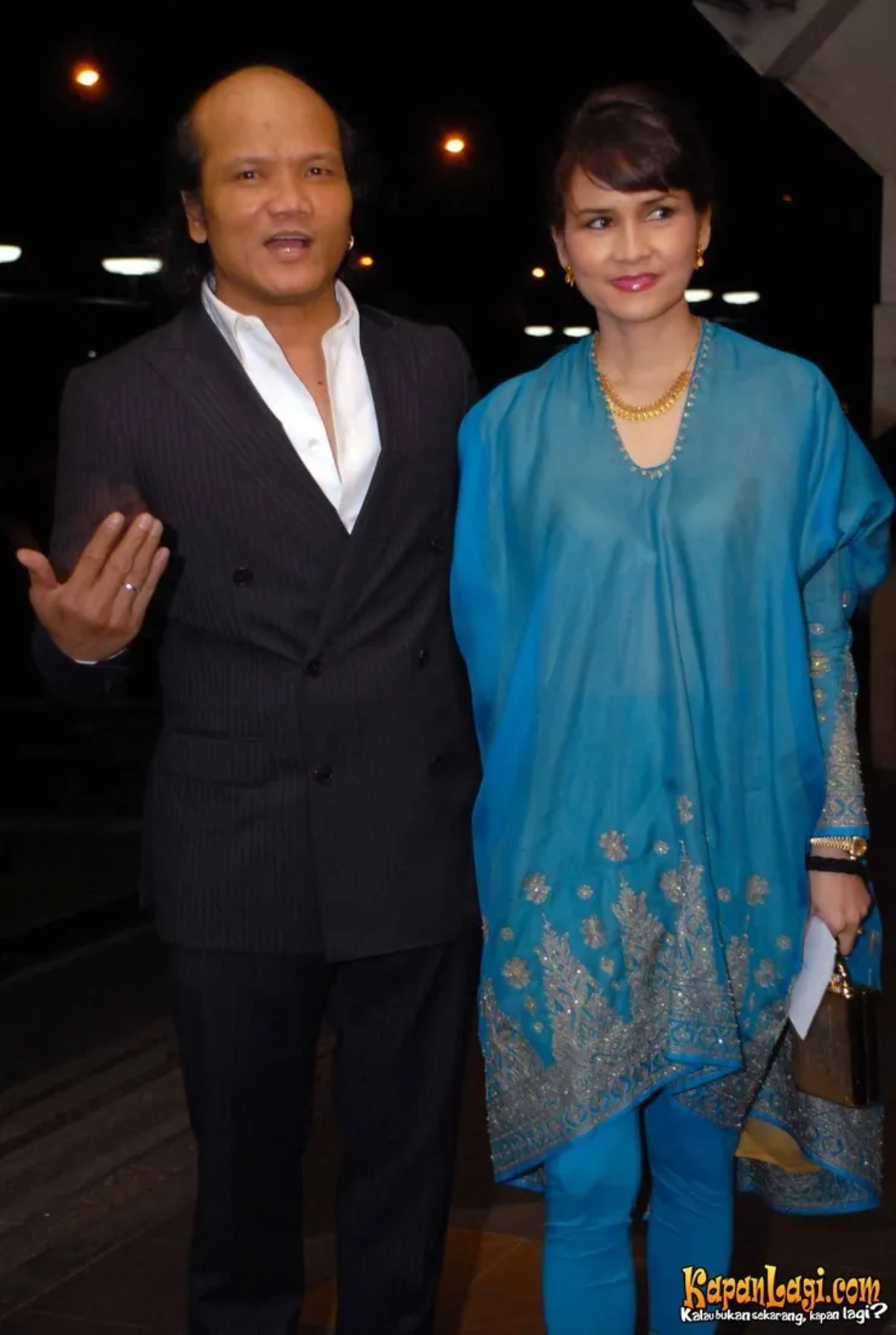 Jika Anda tidak melihat foto Adrie Subono, kemungkinan karena foto dengan nomor tersebut tidak tersedia di Kapanlagi.com™