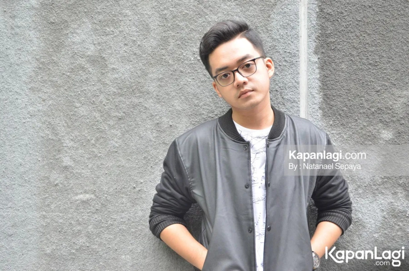 Jika Anda tidak melihat foto Alrido Pradanar, kemungkinan karena foto dengan nomor tersebut tidak tersedia di Kapanlagi.com™