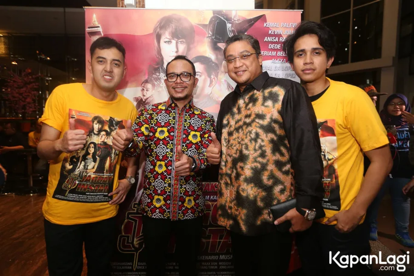 Jika Anda tidak melihat foto Andovi Da Lopez, kemungkinan karena foto dengan nomor tersebut tidak tersedia di Kapanlagi.com™