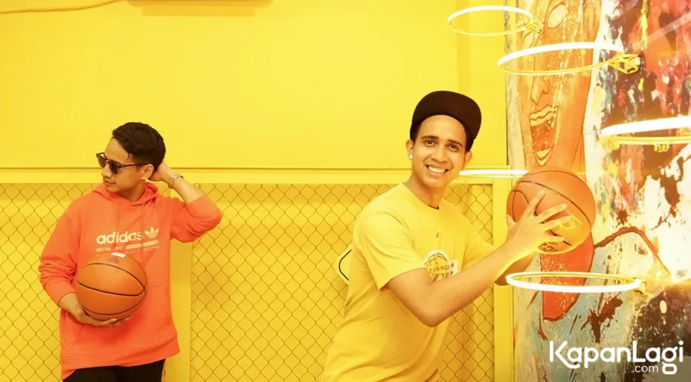 Jika Anda tidak melihat foto Andovi Da Lopez, kemungkinan karena foto dengan nomor tersebut tidak tersedia di Kapanlagi.com™