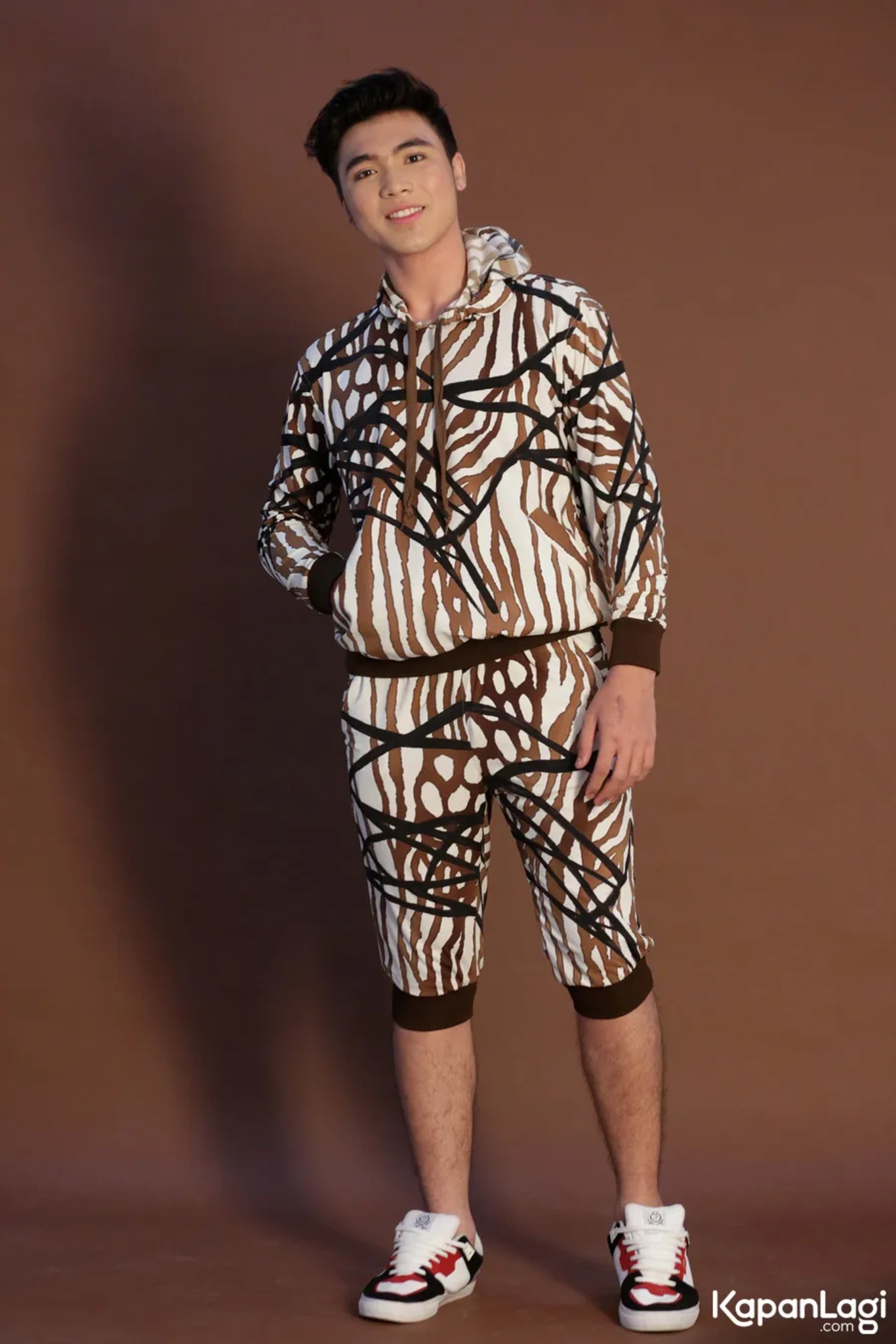 Jika Anda tidak melihat foto Antonio Agastia, kemungkinan karena foto dengan nomor tersebut tidak tersedia di Kapanlagi.com™