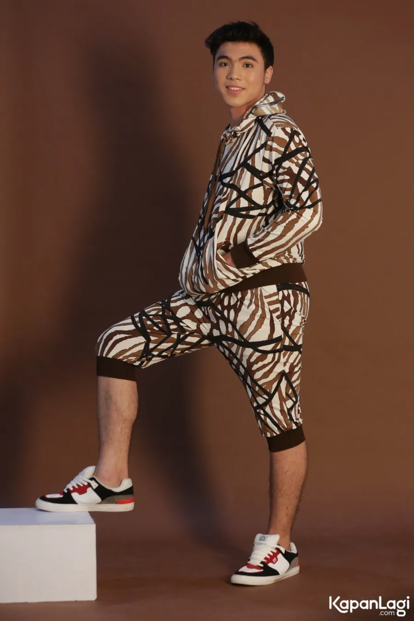 Jika Anda tidak melihat foto Antonio Agastia, kemungkinan karena foto dengan nomor tersebut tidak tersedia di Kapanlagi.com™