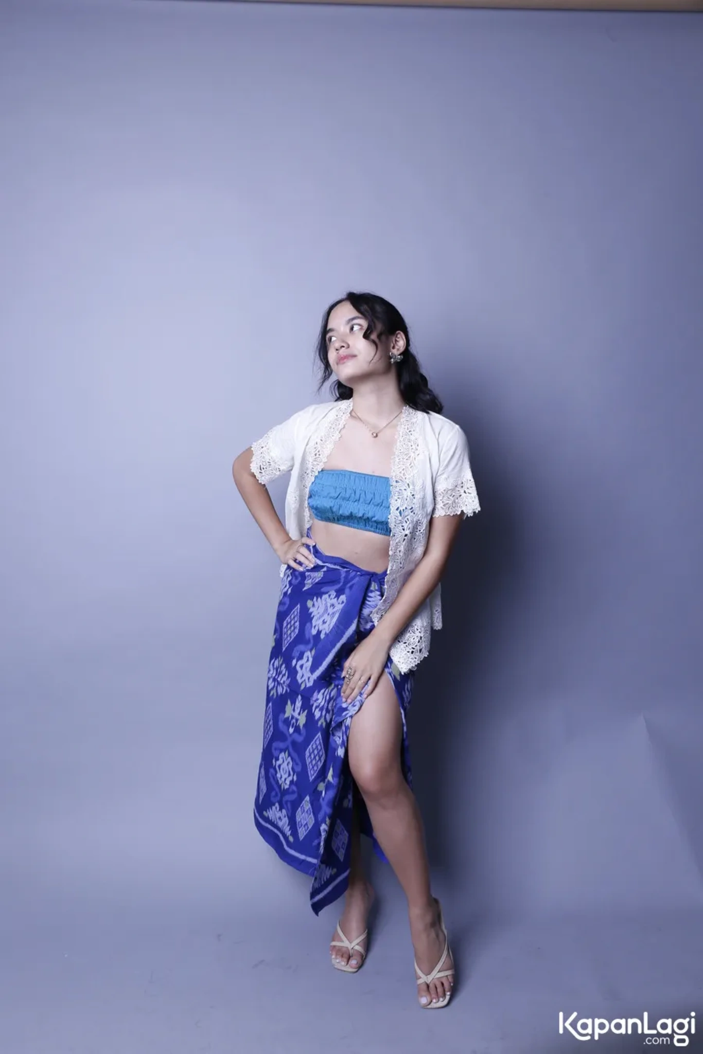 Jika Anda tidak melihat foto Arawinda Kirana, kemungkinan karena foto dengan nomor tersebut tidak tersedia di Kapanlagi.com™