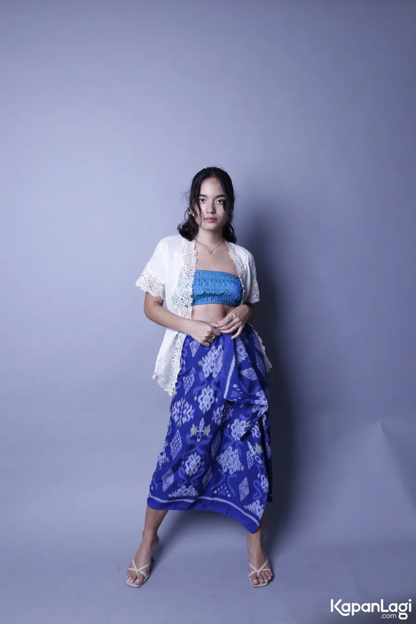 Jika Anda tidak melihat foto Arawinda Kirana, kemungkinan karena foto dengan nomor tersebut tidak tersedia di Kapanlagi.com™