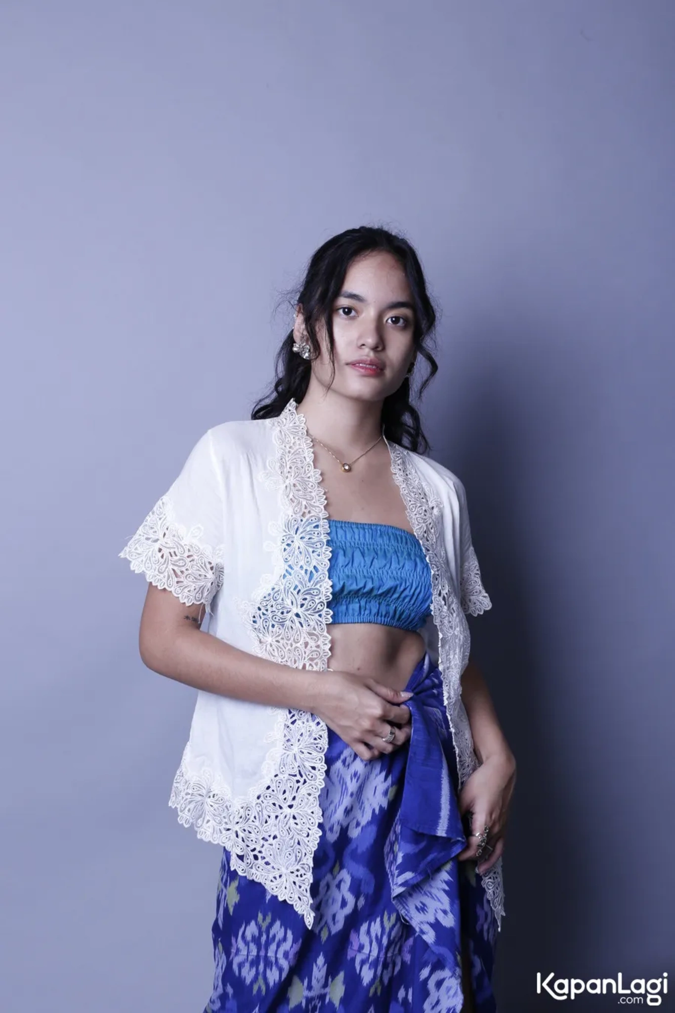 Jika Anda tidak melihat foto Arawinda Kirana, kemungkinan karena foto dengan nomor tersebut tidak tersedia di Kapanlagi.com™