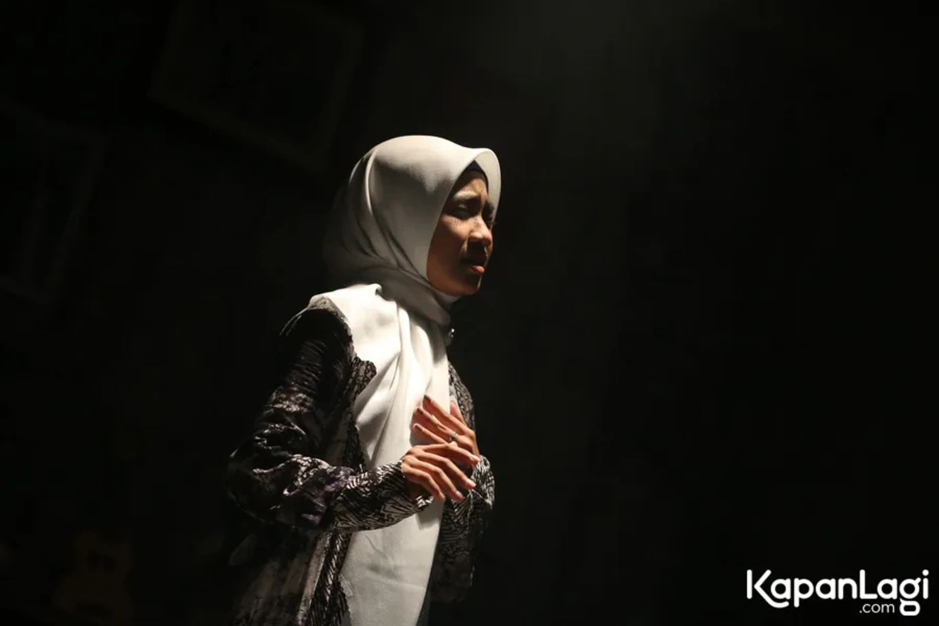 Jika Anda tidak melihat foto Arfa Marqia, kemungkinan karena foto dengan nomor tersebut tidak tersedia di Kapanlagi.com™
