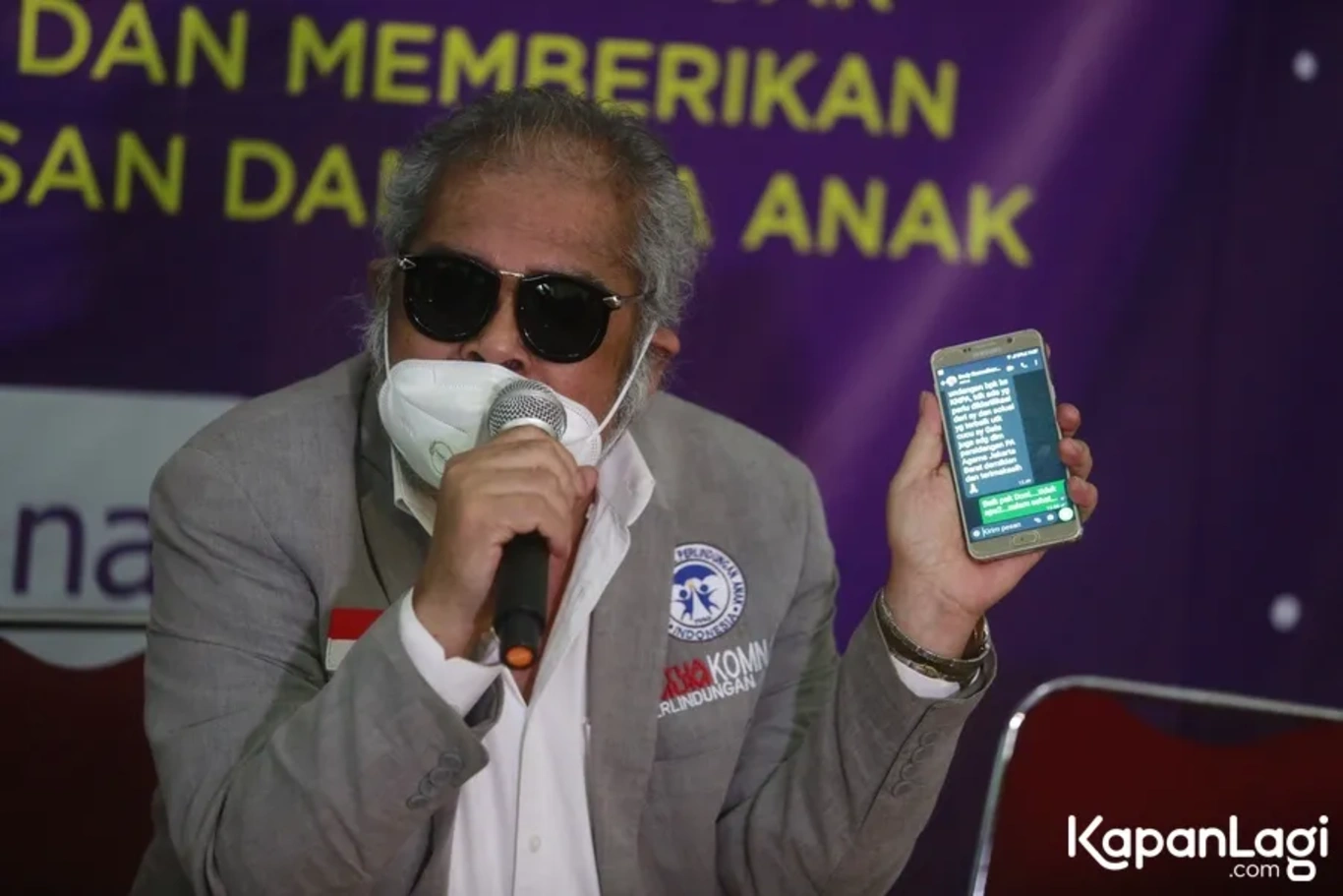 Jika Anda tidak melihat foto Arist Merdeka Sirait, kemungkinan karena foto dengan nomor tersebut tidak tersedia di Kapanlagi.com™