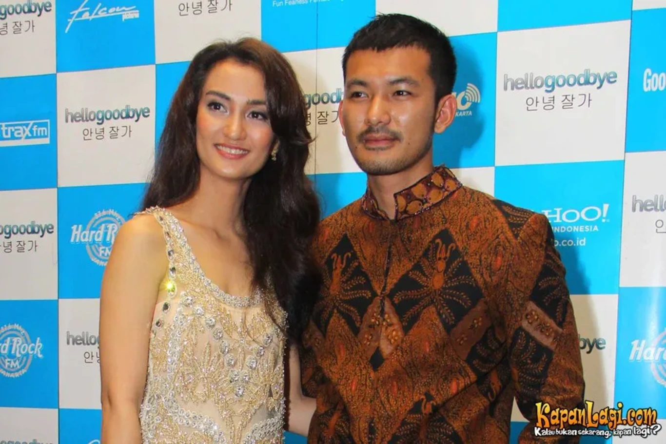 Jika Anda tidak melihat foto Atiqah Hasiholan, kemungkinan karena foto dengan nomor tersebut tidak tersedia di Kapanlagi.com™