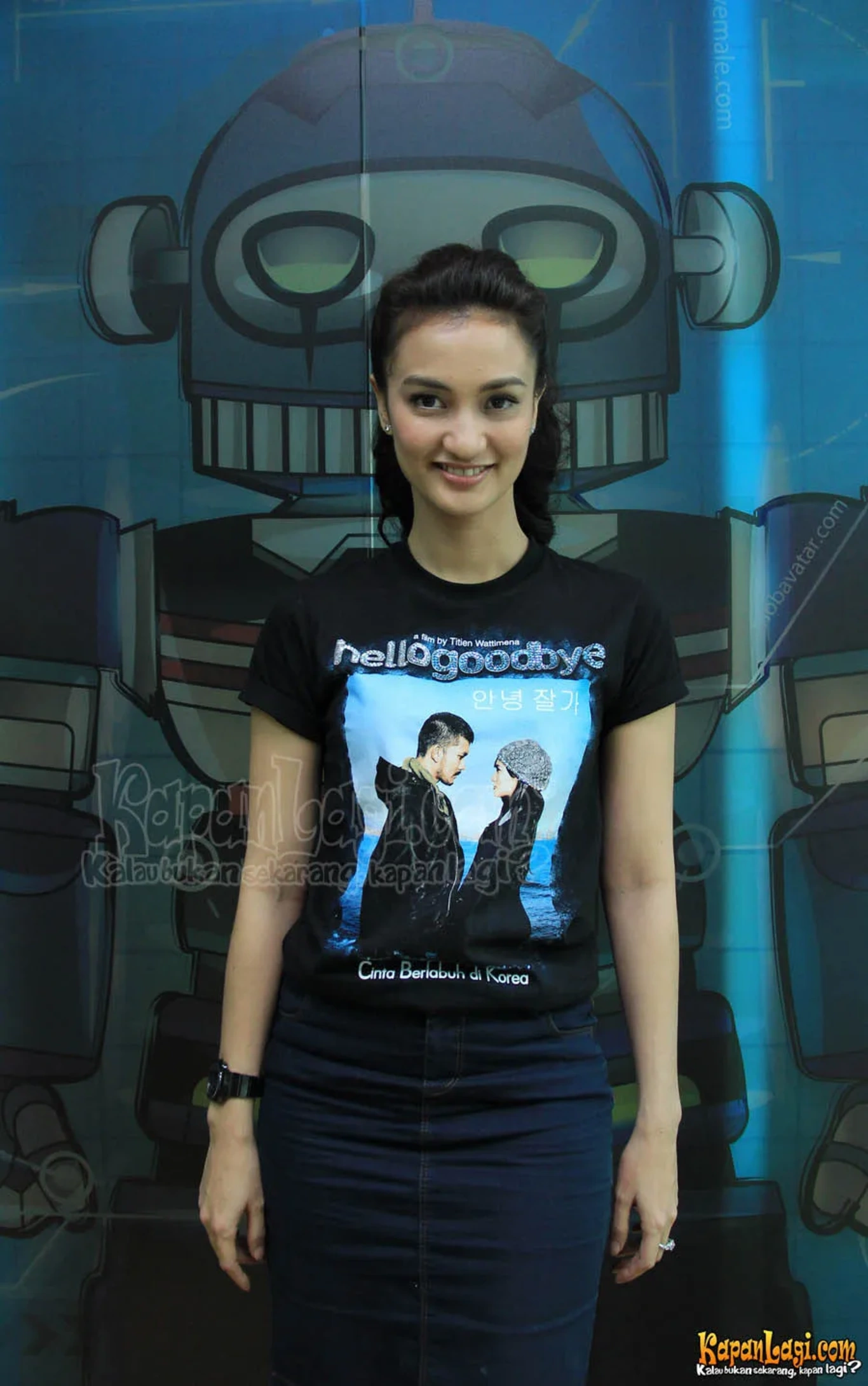 Jika Anda tidak melihat foto Atiqah Hasiholan, kemungkinan karena foto dengan nomor tersebut tidak tersedia di Kapanlagi.com™