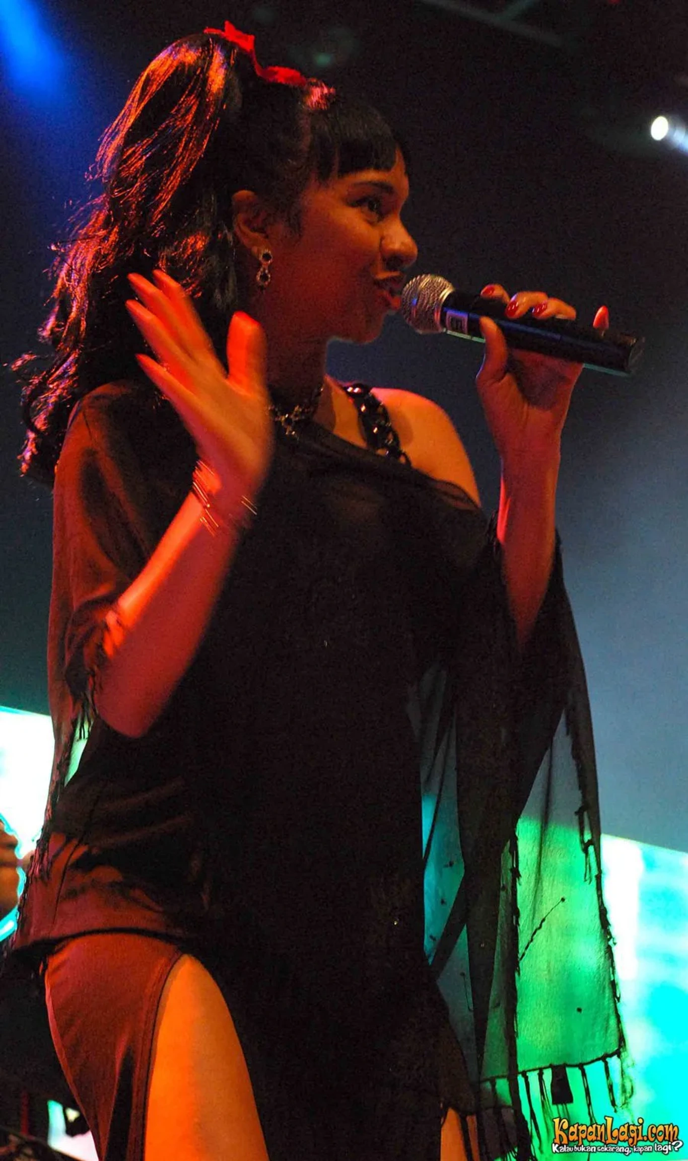 Jika Anda tidak melihat foto Atlantic Starr, kemungkinan karena foto dengan nomor tersebut tidak tersedia di Kapanlagi.com™