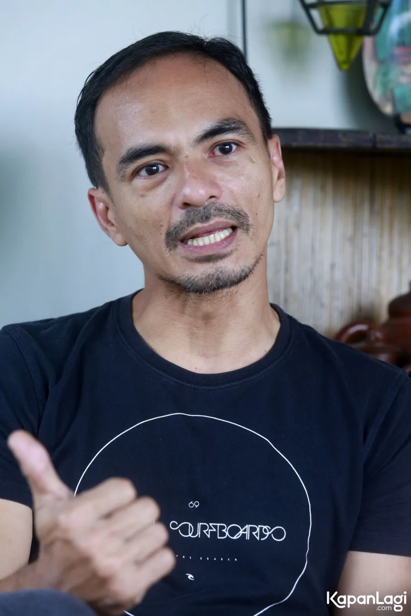 Jika Anda tidak melihat foto Attar Syah, kemungkinan karena foto dengan nomor tersebut tidak tersedia di Kapanlagi.com™