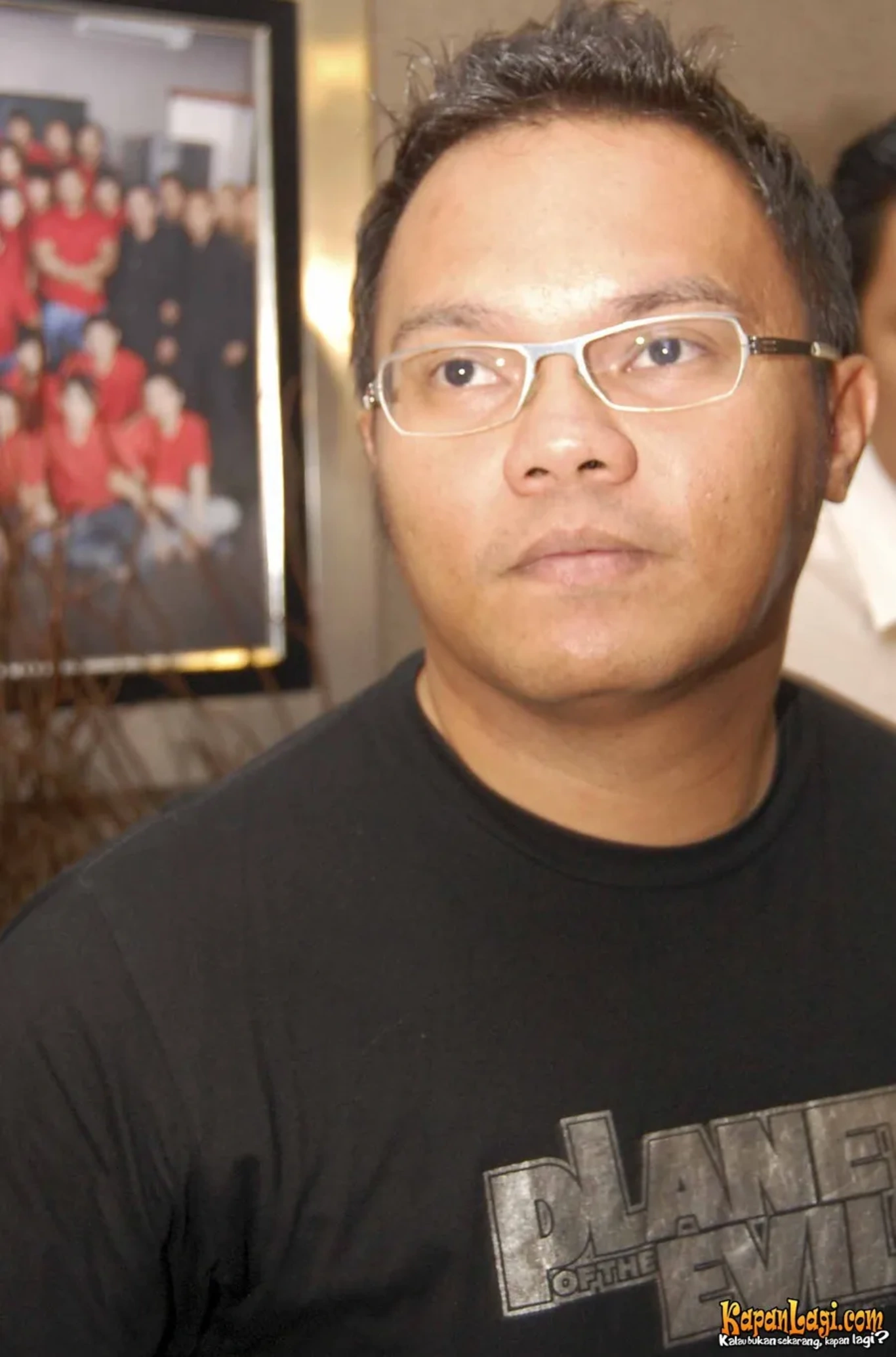 Jika Anda tidak melihat foto Badai Kerispatih, kemungkinan karena foto dengan nomor tersebut tidak tersedia di Kapanlagi.com™