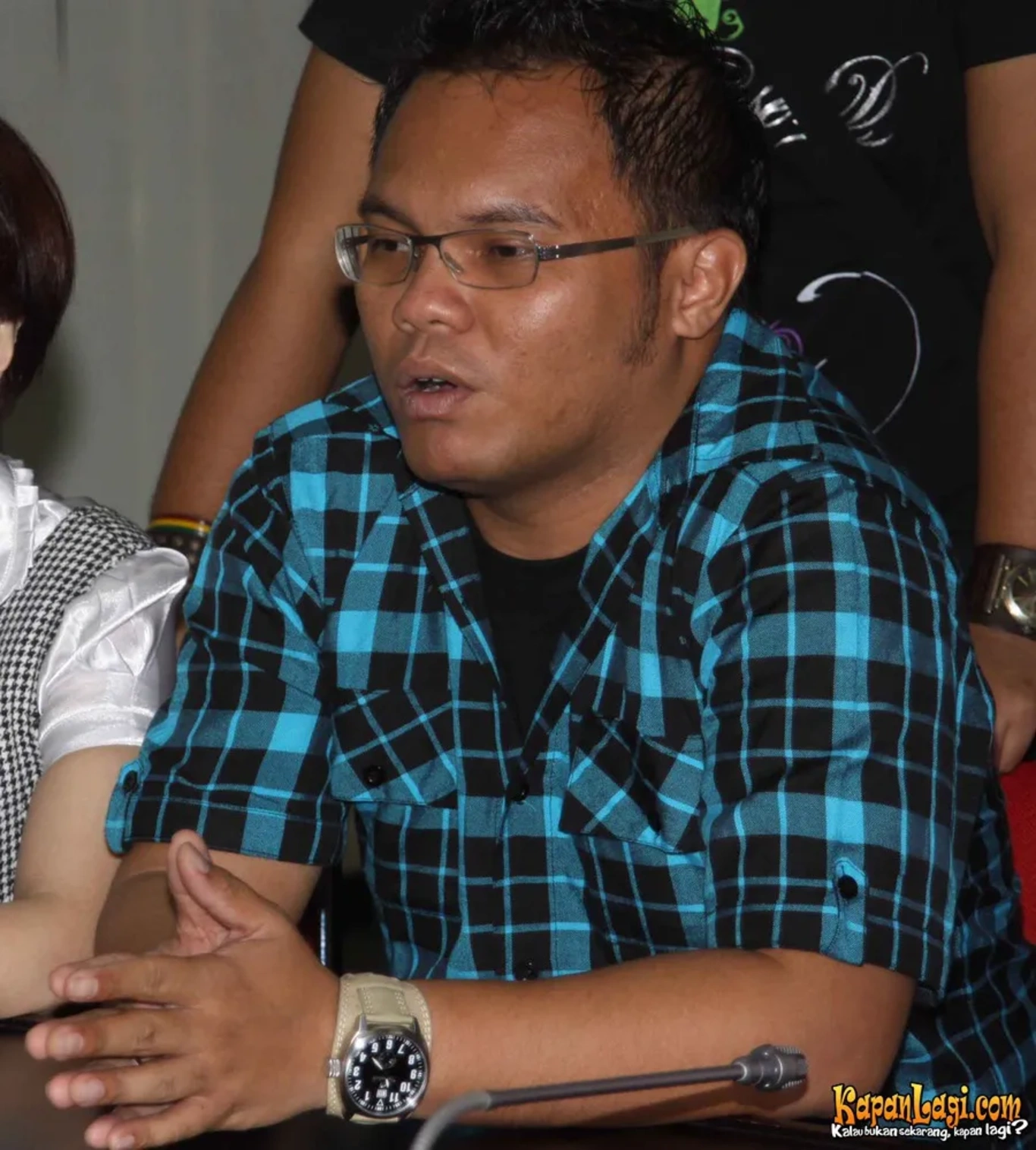 Jika Anda tidak melihat foto Badai Kerispatih, kemungkinan karena foto dengan nomor tersebut tidak tersedia di Kapanlagi.com™
