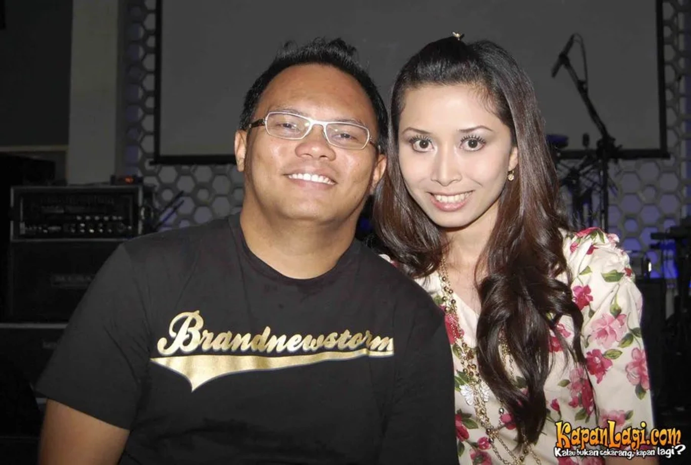 Jika Anda tidak melihat foto Badai Kerispatih, kemungkinan karena foto dengan nomor tersebut tidak tersedia di Kapanlagi.com™