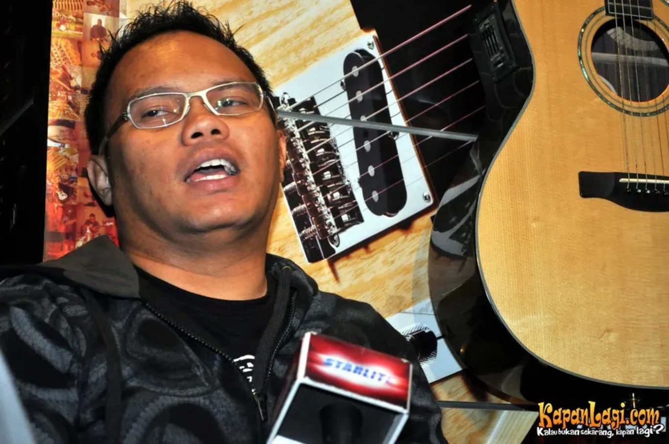 Jika Anda tidak melihat foto Badai Kerispatih, kemungkinan karena foto dengan nomor tersebut tidak tersedia di Kapanlagi.com™