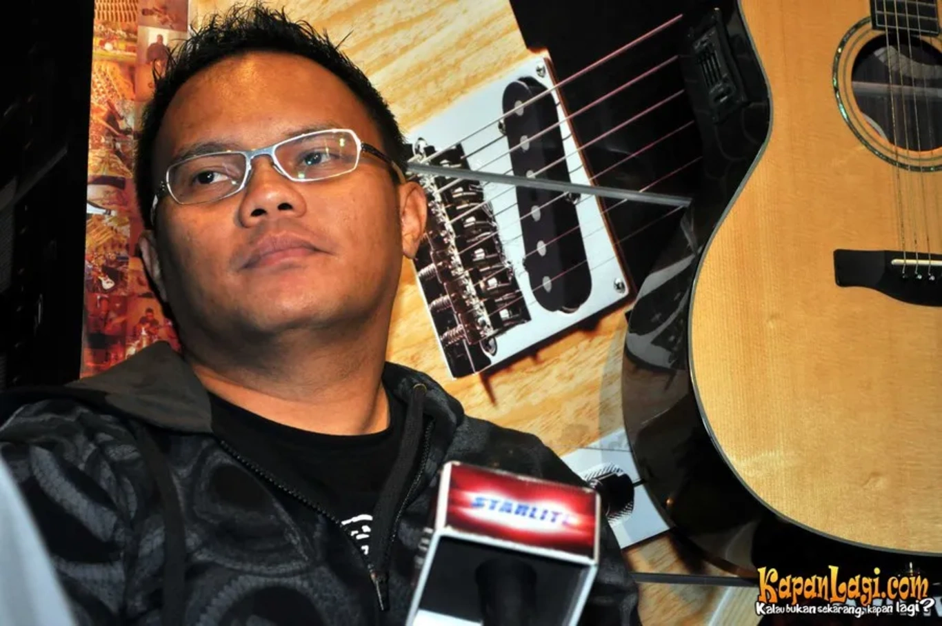 Jika Anda tidak melihat foto Badai Kerispatih, kemungkinan karena foto dengan nomor tersebut tidak tersedia di Kapanlagi.com™
