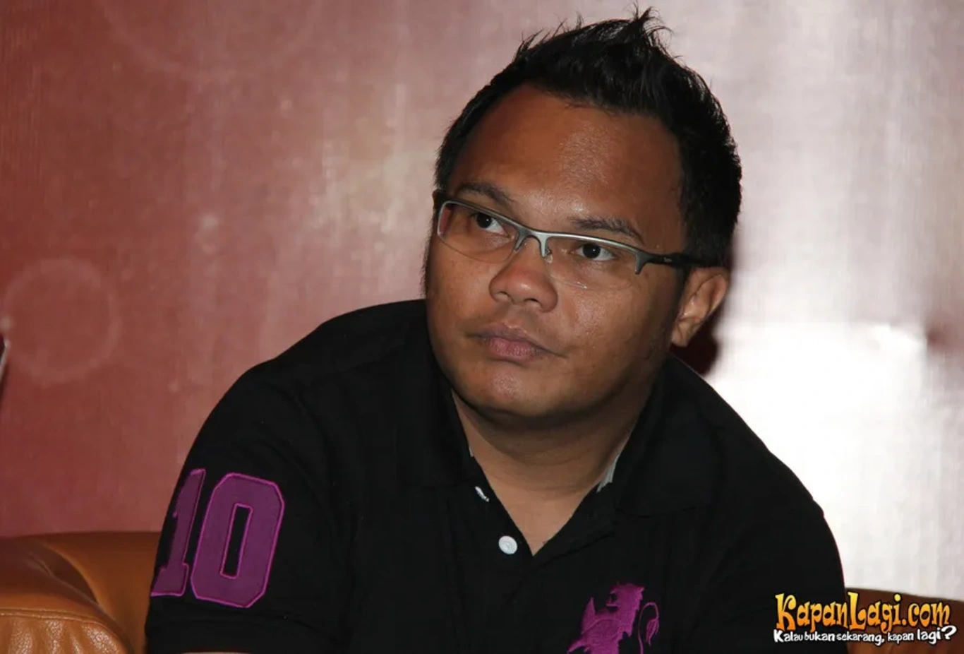 Jika Anda tidak melihat foto Badai Kerispatih, kemungkinan karena foto dengan nomor tersebut tidak tersedia di Kapanlagi.com™