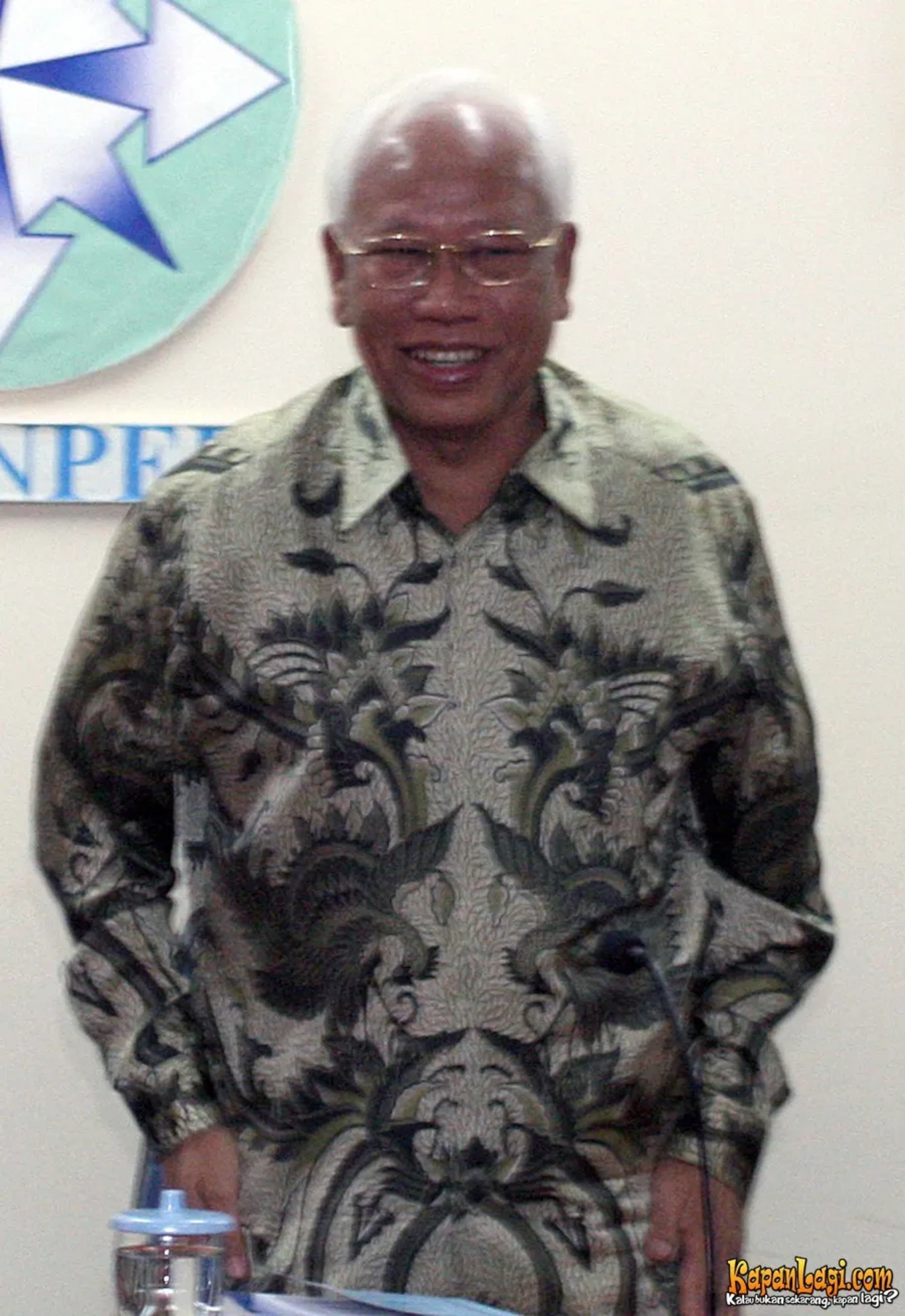 Jika Anda tidak melihat foto Bagir Manan, kemungkinan karena foto dengan nomor tersebut tidak tersedia di Kapanlagi.com™