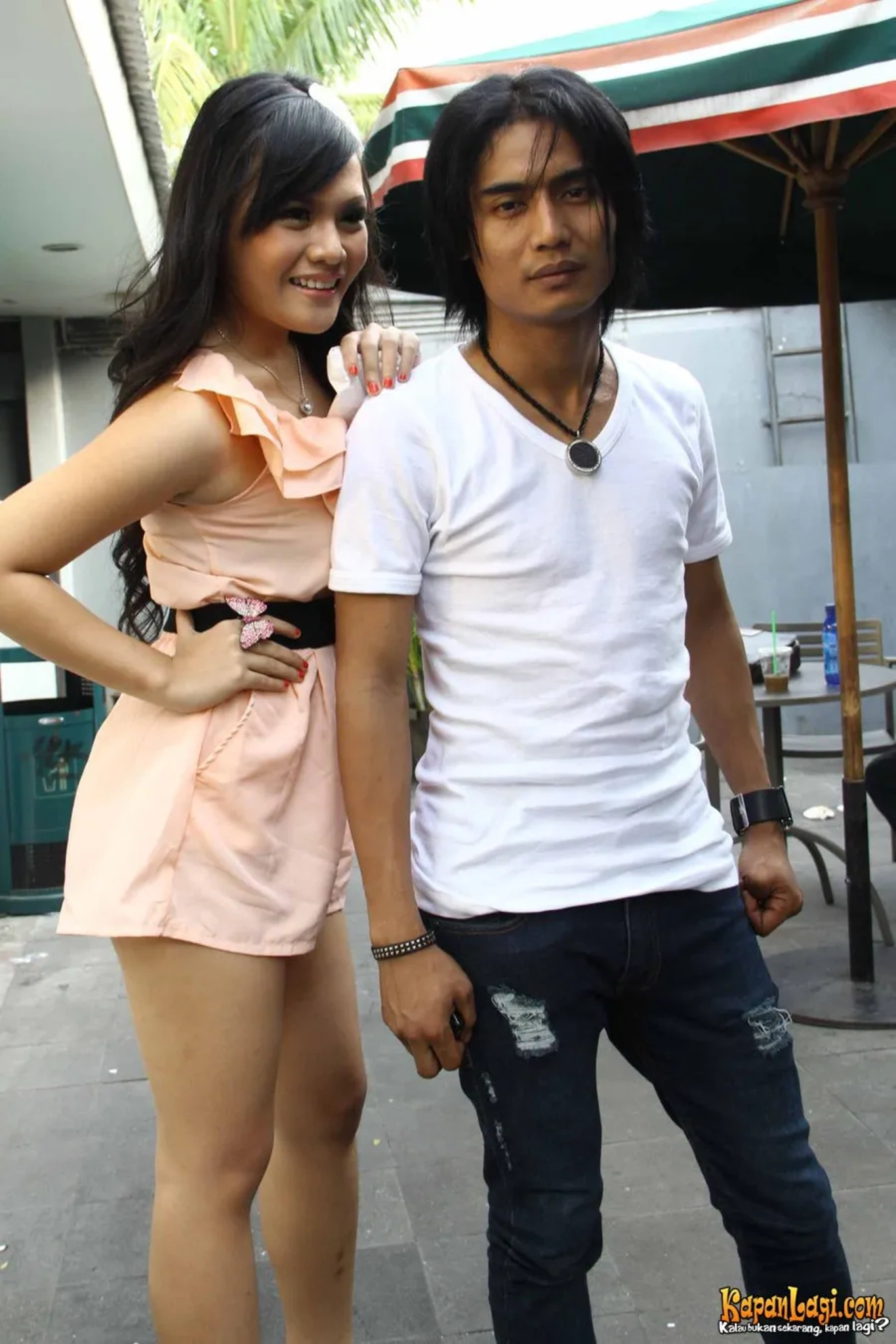 Jika Anda tidak melihat foto Bella Wang, kemungkinan karena foto dengan nomor tersebut tidak tersedia di Kapanlagi.com™