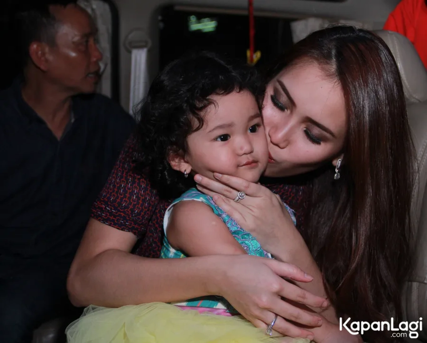 Jika Anda tidak melihat foto Bilqis Khumairah Razak, kemungkinan karena foto dengan nomor tersebut tidak tersedia di Kapanlagi.com™