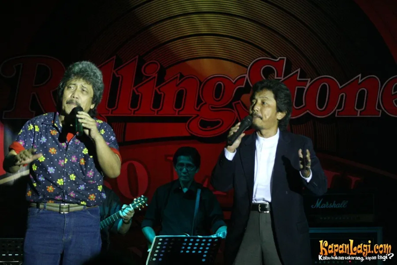 Jika Anda tidak melihat foto Bimbo, kemungkinan karena foto dengan nomor tersebut tidak tersedia di Kapanlagi.com™