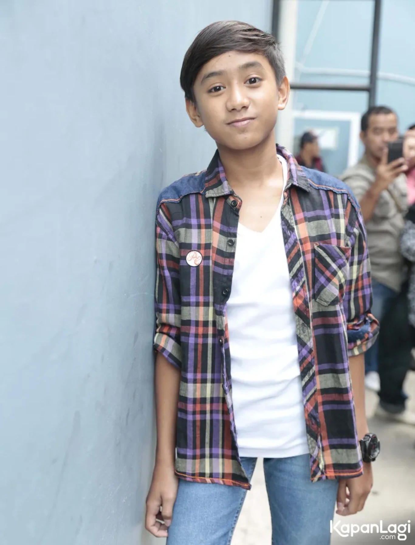 Jika Anda tidak melihat foto Bowo Prabowo Mondardo, kemungkinan karena foto dengan nomor tersebut tidak tersedia di Kapanlagi.com™