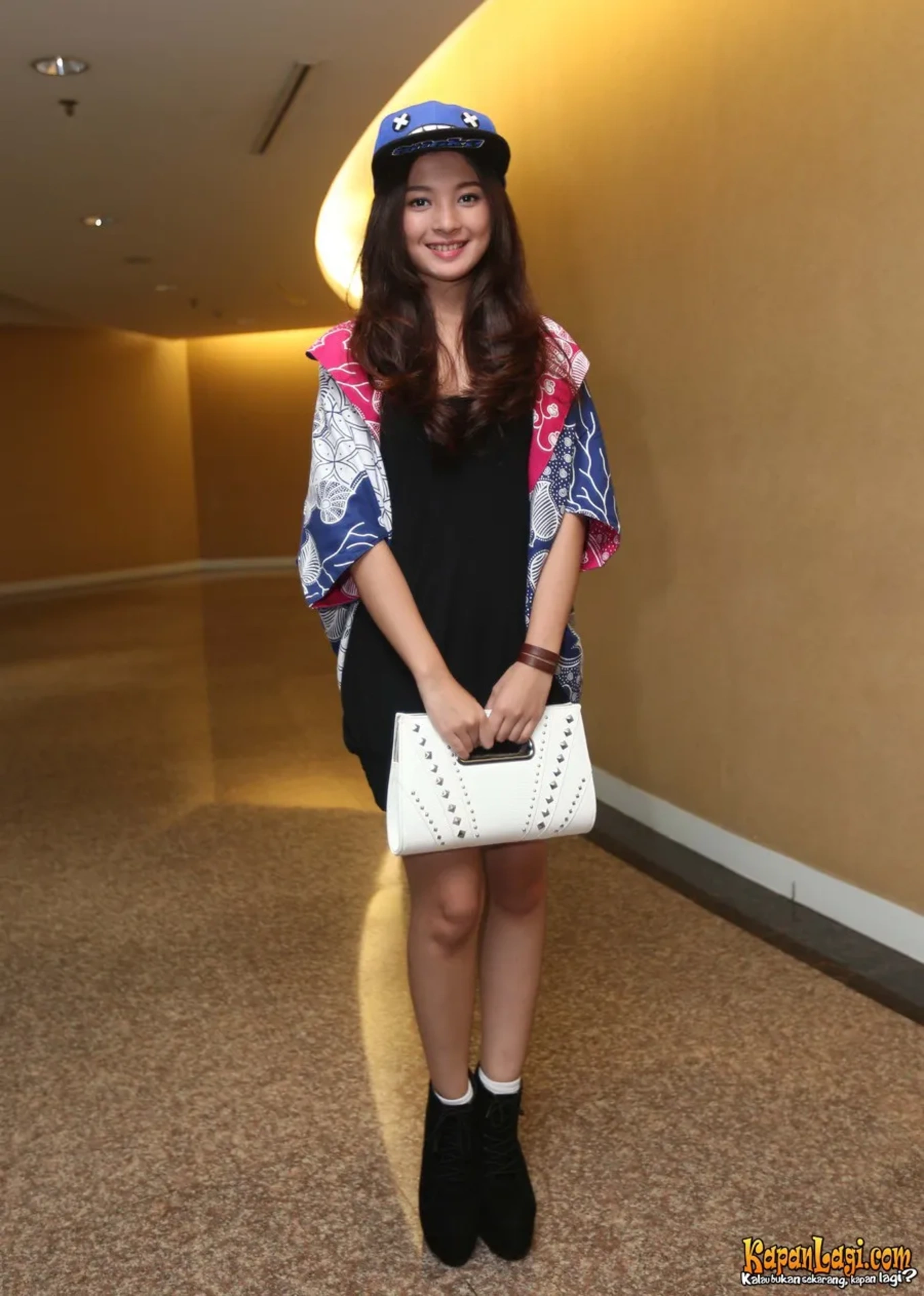 Jika Anda tidak melihat foto Cerelia Raisa, kemungkinan karena foto dengan nomor tersebut tidak tersedia di Kapanlagi.com™