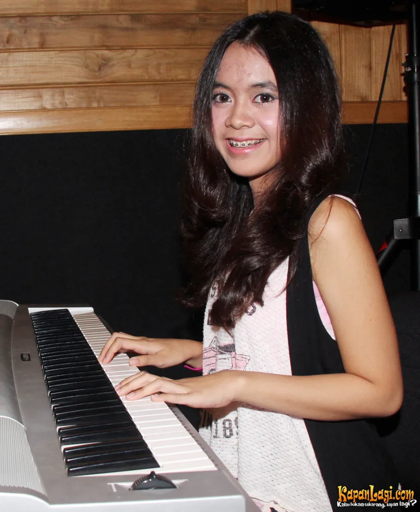 Jika Anda tidak melihat foto Cita Batari, kemungkinan karena foto dengan nomor tersebut tidak tersedia di Kapanlagi.com™