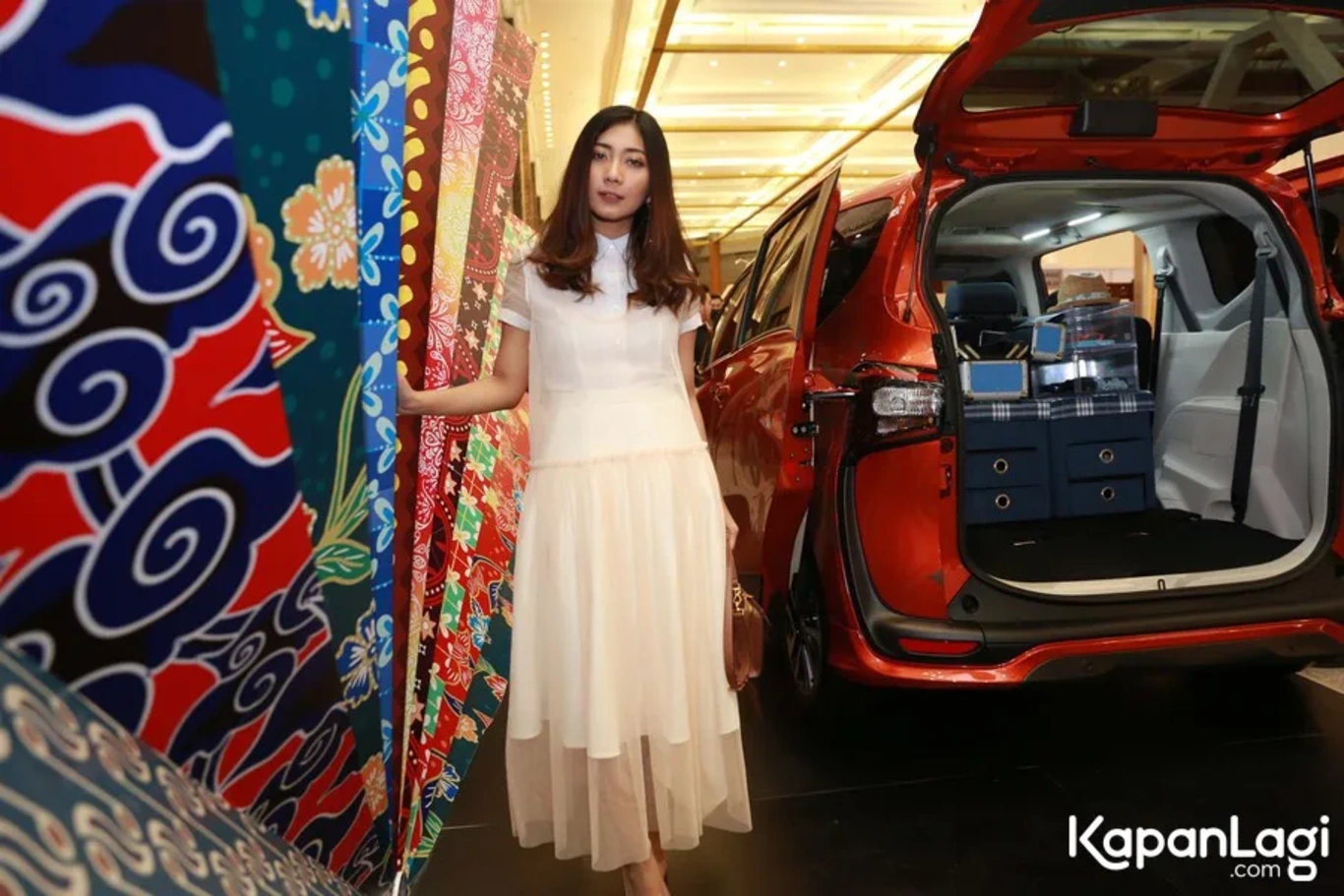 Jika Anda tidak melihat foto Claradevi Handriatmaja, kemungkinan karena foto dengan nomor tersebut tidak tersedia di Kapanlagi.com™