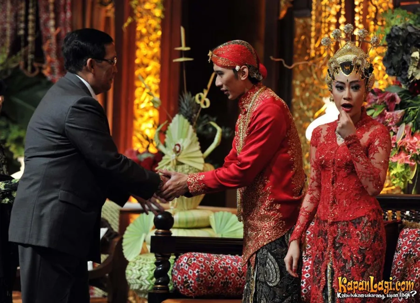Jika Anda tidak melihat foto Edhie Baskoro Yudhoyono, kemungkinan karena foto dengan nomor tersebut tidak tersedia di Kapanlagi.com™