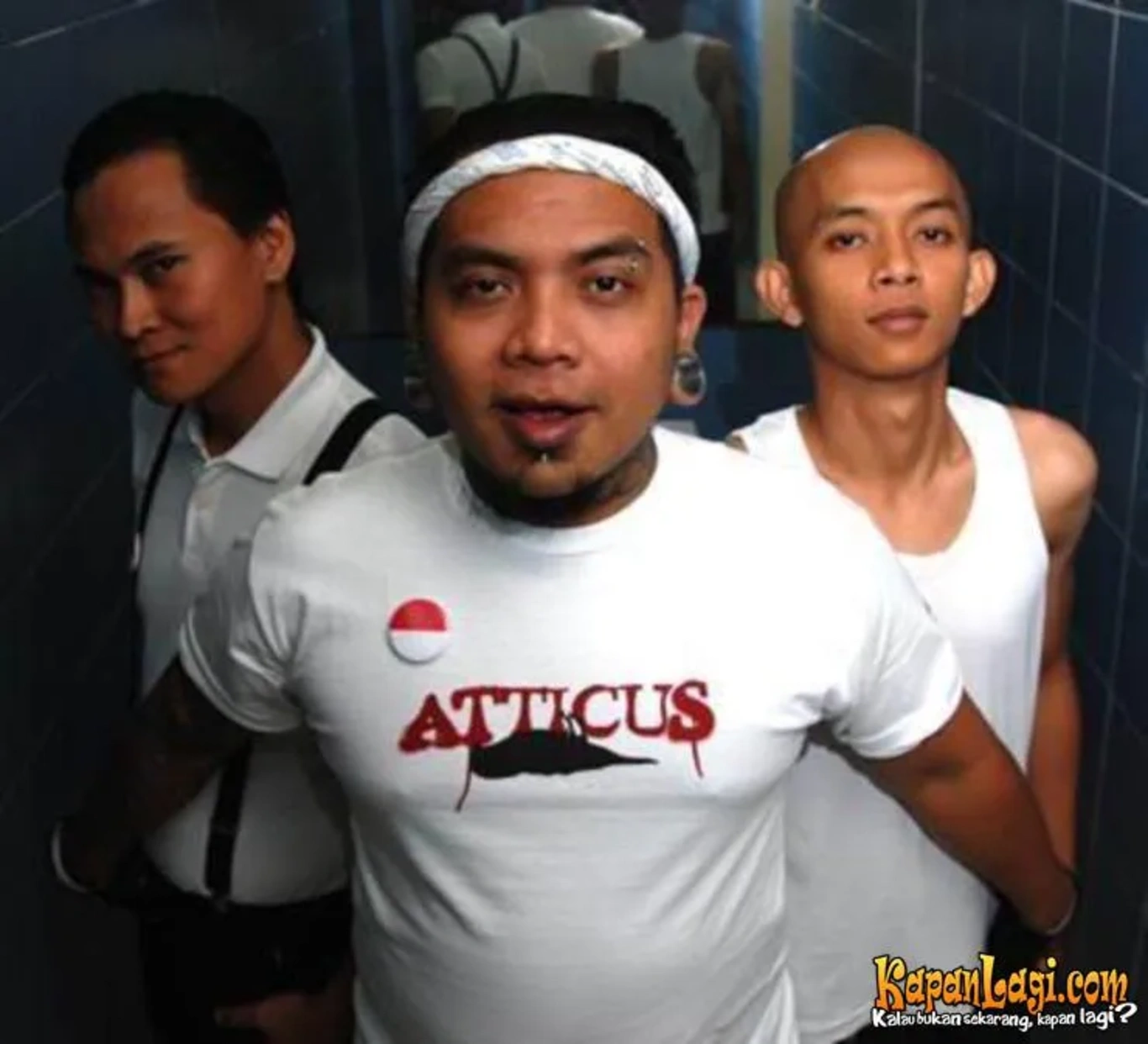 Jika Anda tidak melihat foto Endank Soekamti, kemungkinan karena foto dengan nomor tersebut tidak tersedia di Kapanlagi.com™